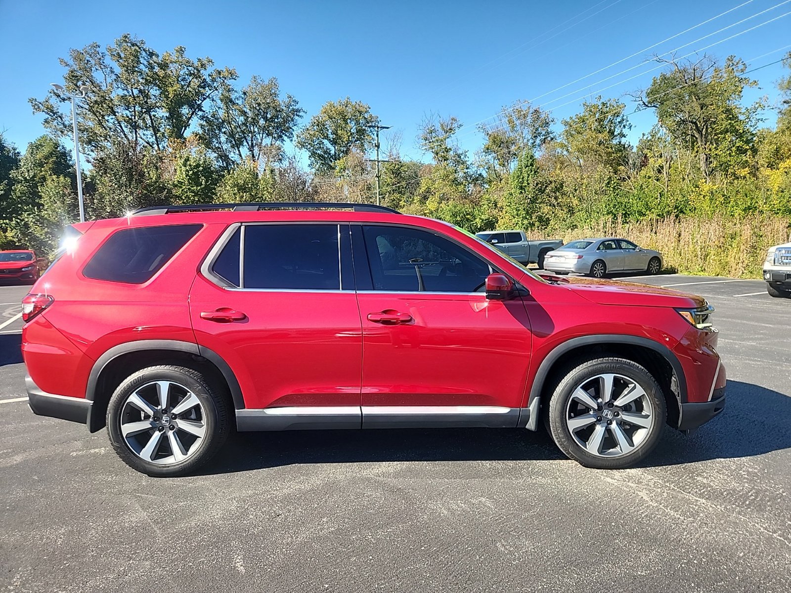 Used 2024 Honda Pilot Elite image 11
