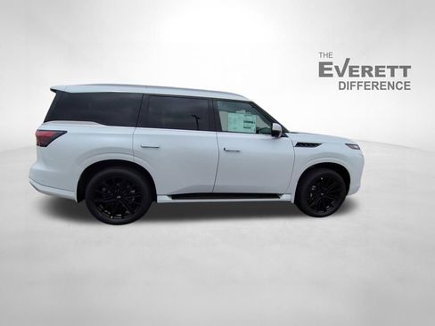 New 2026 INFINITI QX80 Luxe w/ Cargo Package RWD image 4