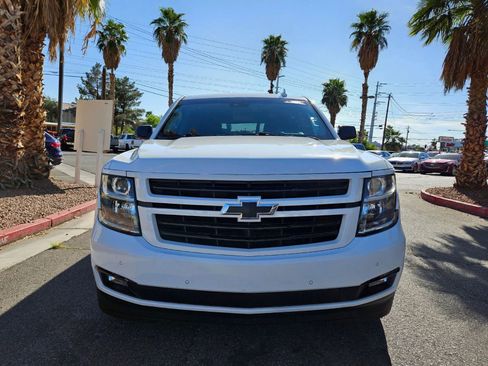 Used 2018 Chevrolet Tahoe Premier image 2