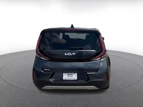Used 2025 Kia Soul LX w/ LX Technology Package image 12