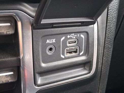 Used 2022 Jeep Wrangler Unlimited Sport AWD/4WD image 23
