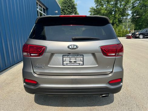 Used 2019 Kia Sorento LX image 19