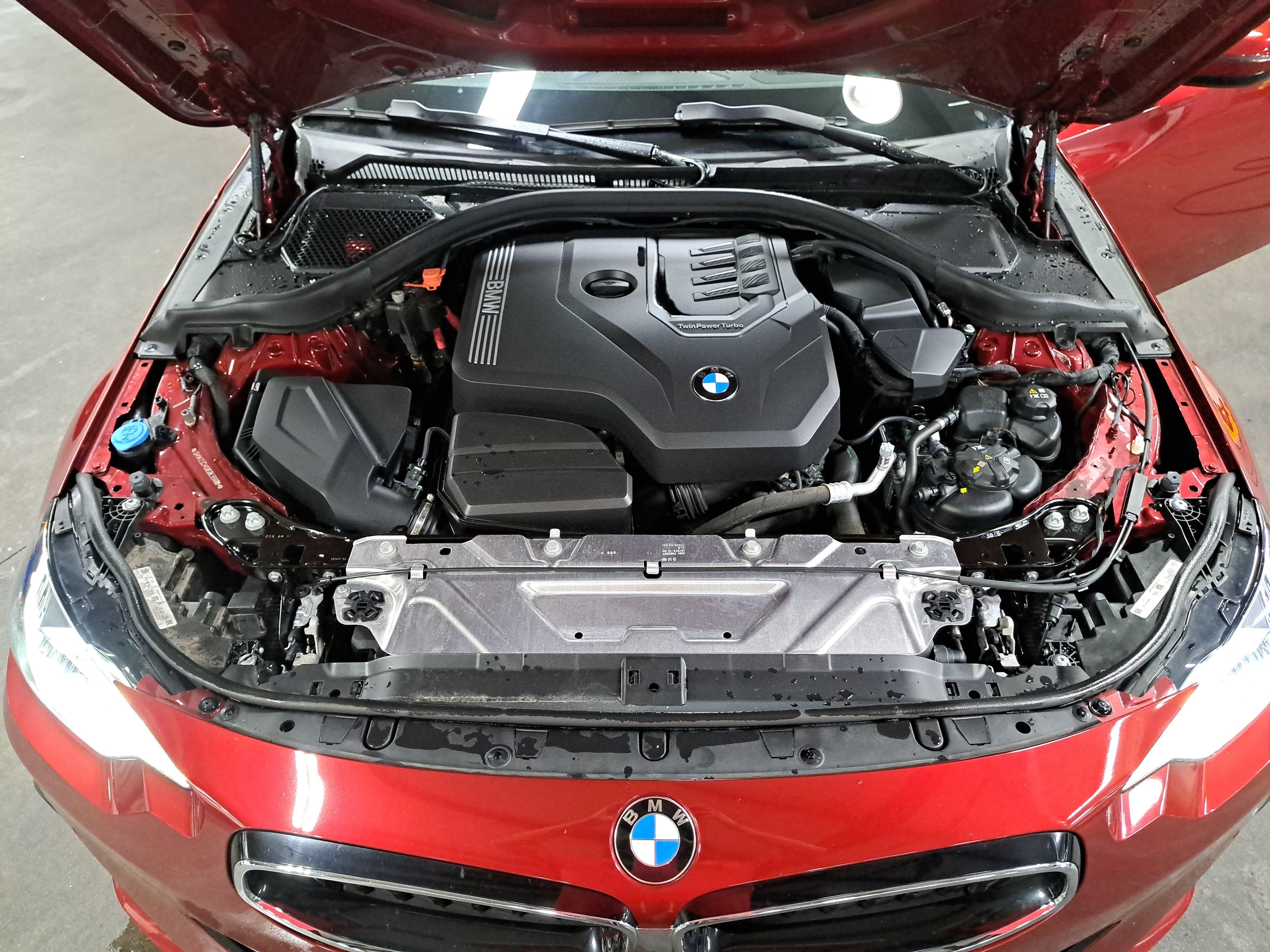 Certified 2025 BMW 230i Coupe w/ M Sport Package RWD image 31