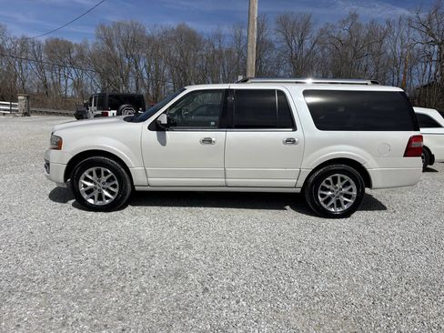 Used 2017 Ford Expedition EL Limited w/ Equipment Group 301A AWD/4WD image 1