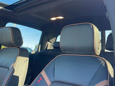 New 2026 GMC Canyon AT4 w/ Technology Plus Package image 11