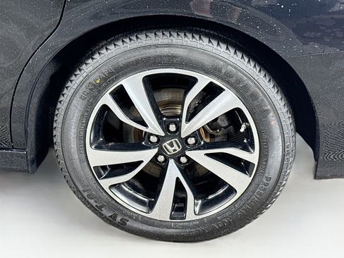 Used 2018 Honda Odyssey Elite image 9