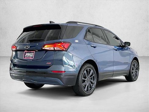 Used 2024 Chevrolet Equinox RS FWD image 2