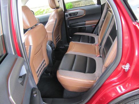 Used 2025 Ford Bronco Sport Outer Banks w/ Outer Banks Tech Package+ image 16