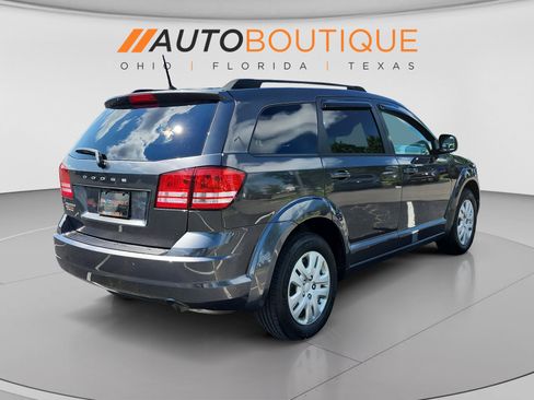 Used 2019 Dodge Journey SE FWD image 6