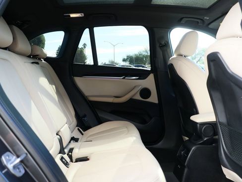 Used 2020 BMW X1 sDrive28i w/ Premium Package image 28