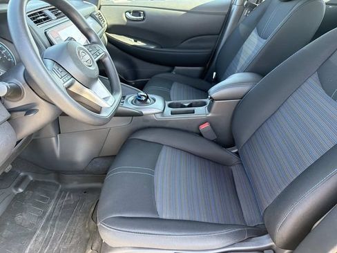 Used 2023 Nissan Leaf S FWD image 13