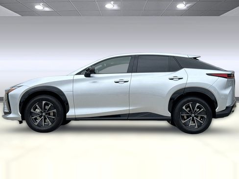 New 2026 Lexus RZ 350e 2WD image 2