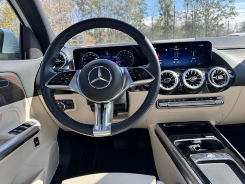 Certified 2026 Mercedes-Benz GLA 250 GLA 250 image 19