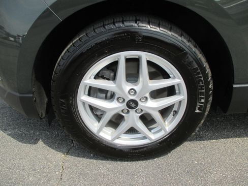 Used 2024 Ford Edge SEL w/ Convenience Package AWD/4WD image 9