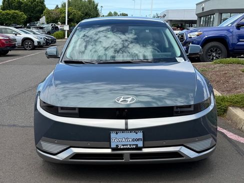Used 2024 Hyundai Ioniq 5 Limited RWD image 3
