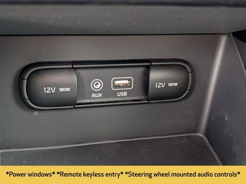 Used 2019 Kia Niro EX image 9