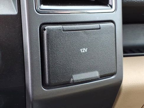 Used 2018 Ford F150 XLT w/ Equipment Group 302A Luxury image 24