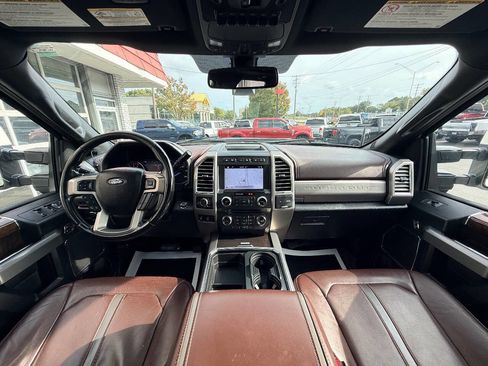 Used 2017 Ford F250 Platinum w/ Platinum Ultimate Package image 37