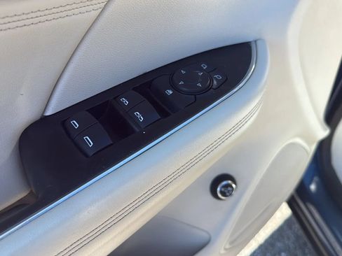 Used 2023 Buick Envision Preferred FWD image 14