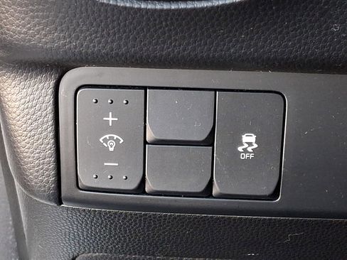 Used 2016 Kia Soul image 24