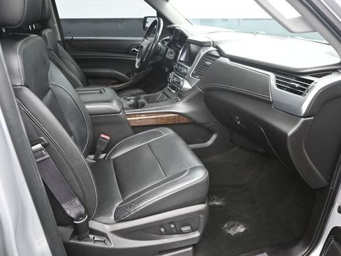 Used 2016 Chevrolet Suburban LT AWD/4WD image 26