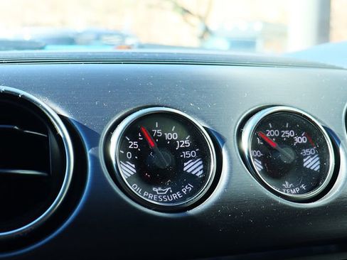 Used 2017 Ford Mustang Shelby GT350 w/ Electronics Package image 53