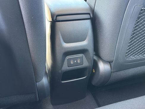 New 2026 Hyundai Venue SEL FWD image 14