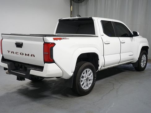 Used 2024 Toyota Tacoma SR5 image 8