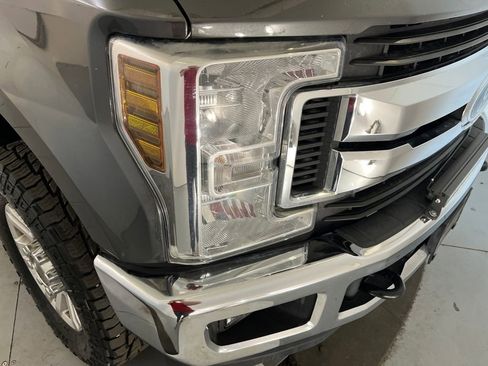 Used 2019 Ford F350 XLT w/ XLT Value Package image 33
