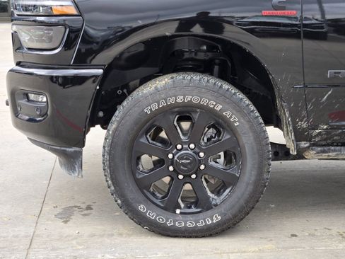 New 2026 RAM 2500 Laramie AWD/4WD image 10