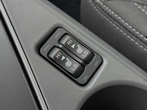 Used 2024 Subaru Crosstrek 2.0i Premium image 20