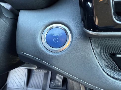 Used 2020 Toyota Highlander Limited image 30