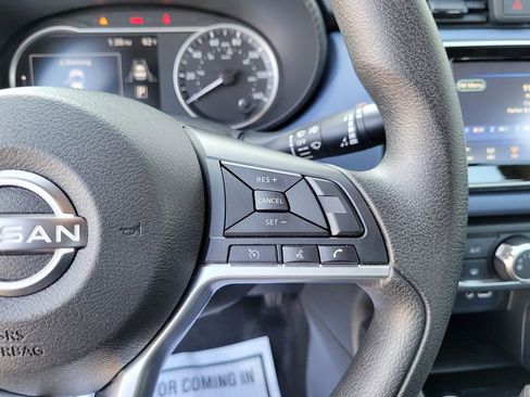 Used 2023 Nissan Versa SV image 23