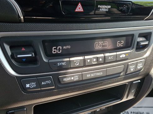 Certified 2023 Honda Passport TrailSport image 16