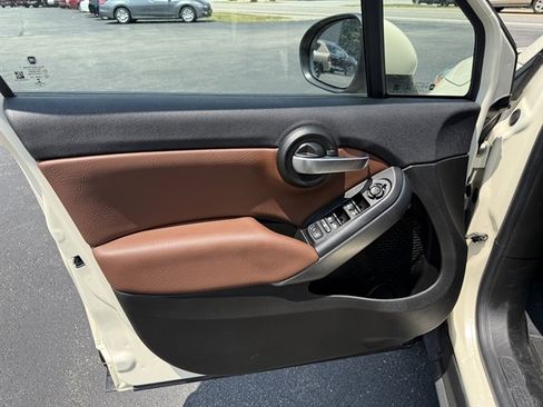 Used 2020 FIAT 500X Trekking Plus w/ Premium Group image 16