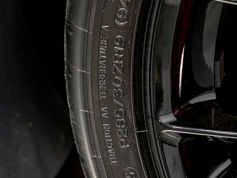 Used 2015 Chevrolet Corvette Z06 w/ 3LZ Preferred Equipment Group RWD image 69