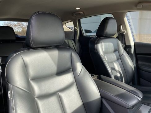 Used 2023 Nissan Murano SV image 29