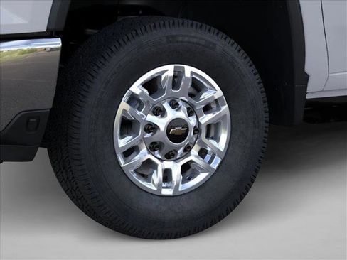 New 2026 Chevrolet Silverado 2500 LT image 9