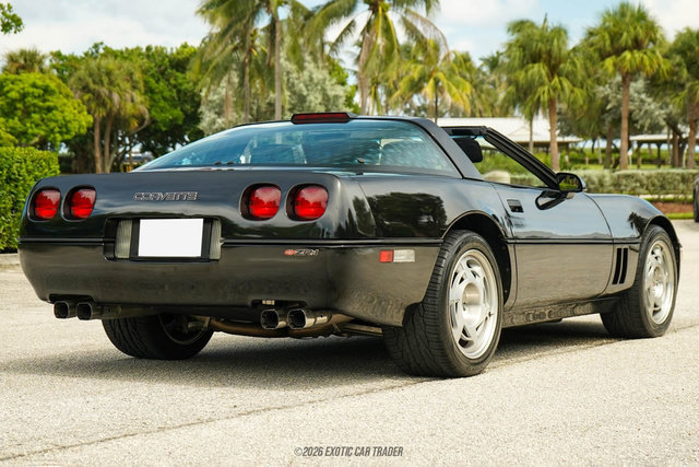Used 1990 Chevrolet Corvette ZR-1 RWD image 8