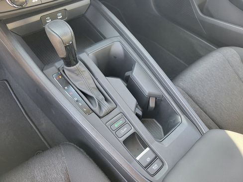 Certified 2025 Honda Accord LX image 29