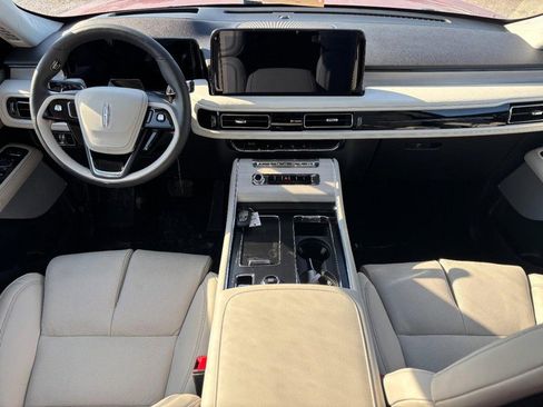 New 2026 Lincoln Aviator Reserve image 12