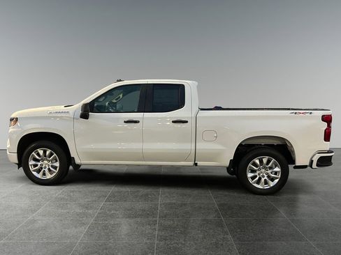 New 2026 Chevrolet Silverado 1500 Custom image 4