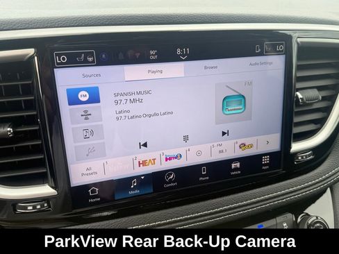 New 2026 Chrysler Pacifica Select image 13