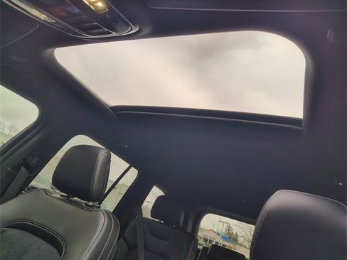 New 2025 Jeep Grand Cherokee Altitude w/ Trailer Tow Package image 3