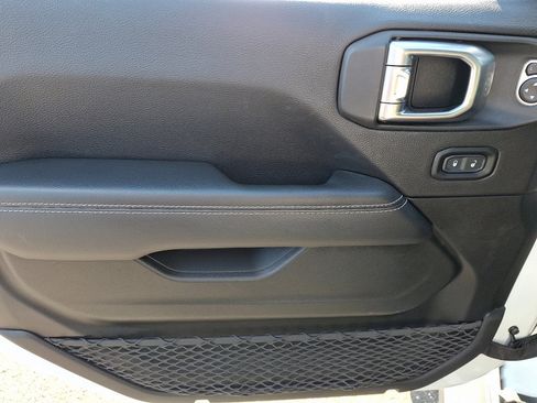 Used 2020 Jeep Wrangler Unlimited Rubicon image 23