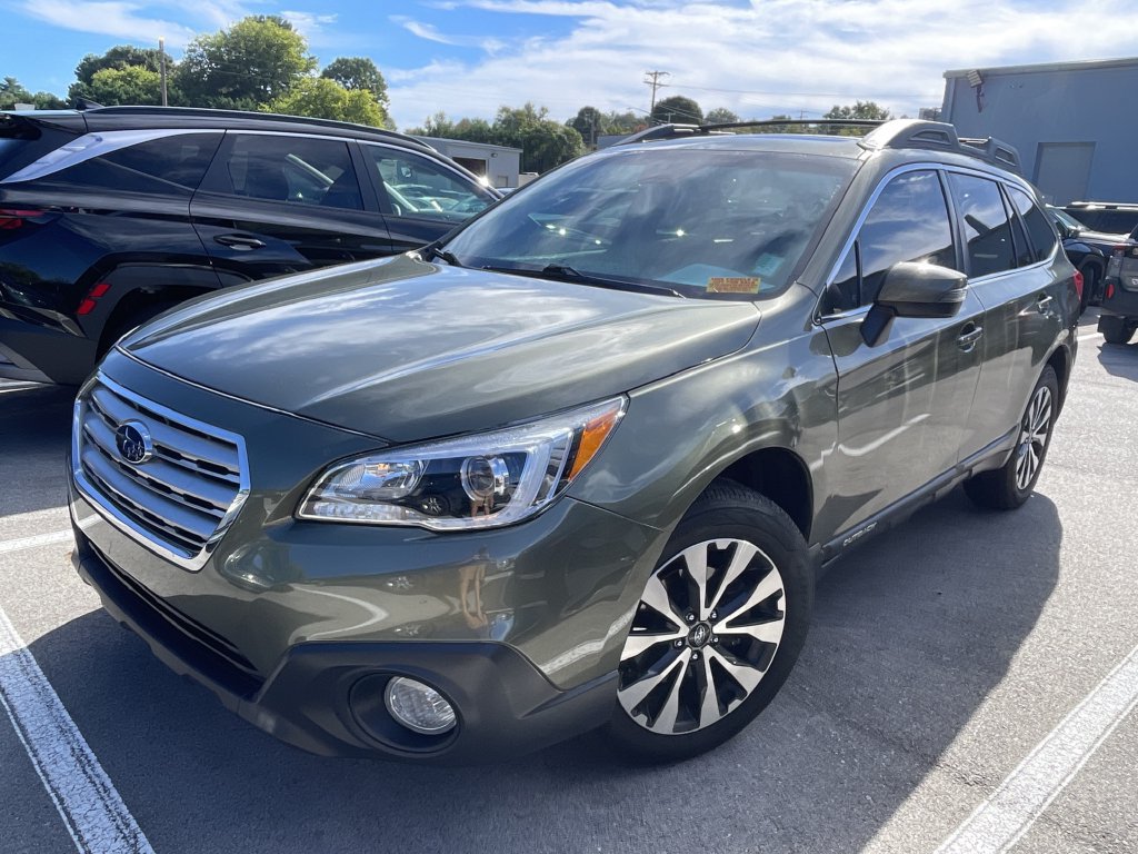 Used 2017 Subaru Outback 2.5i Limited AWD/4WD image 3