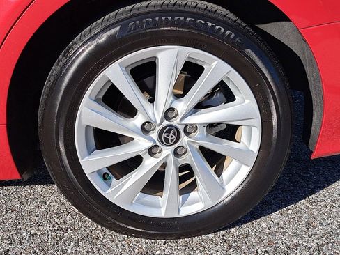 Certified 2024 Toyota Camry LE image 5