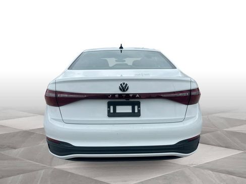Used 2025 Volkswagen Jetta Sport FWD image 7