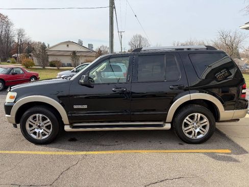 Used 2007 Ford Explorer Eddie Bauer image 6