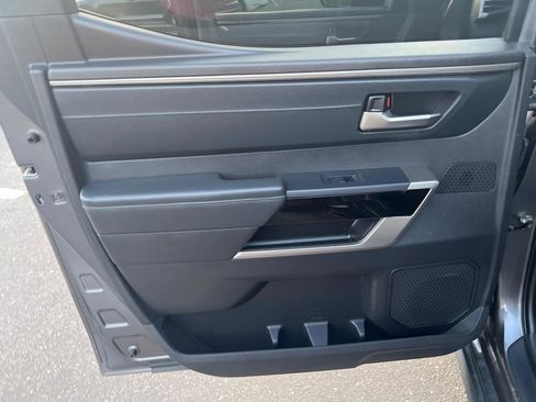 Used 2022 Toyota Tundra Limited image 16